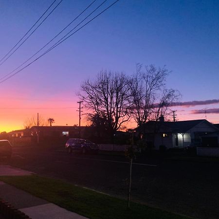 Auckland Homestay Near Airport-Room With En-Suite, Free Parking Papakura Kültér fotó